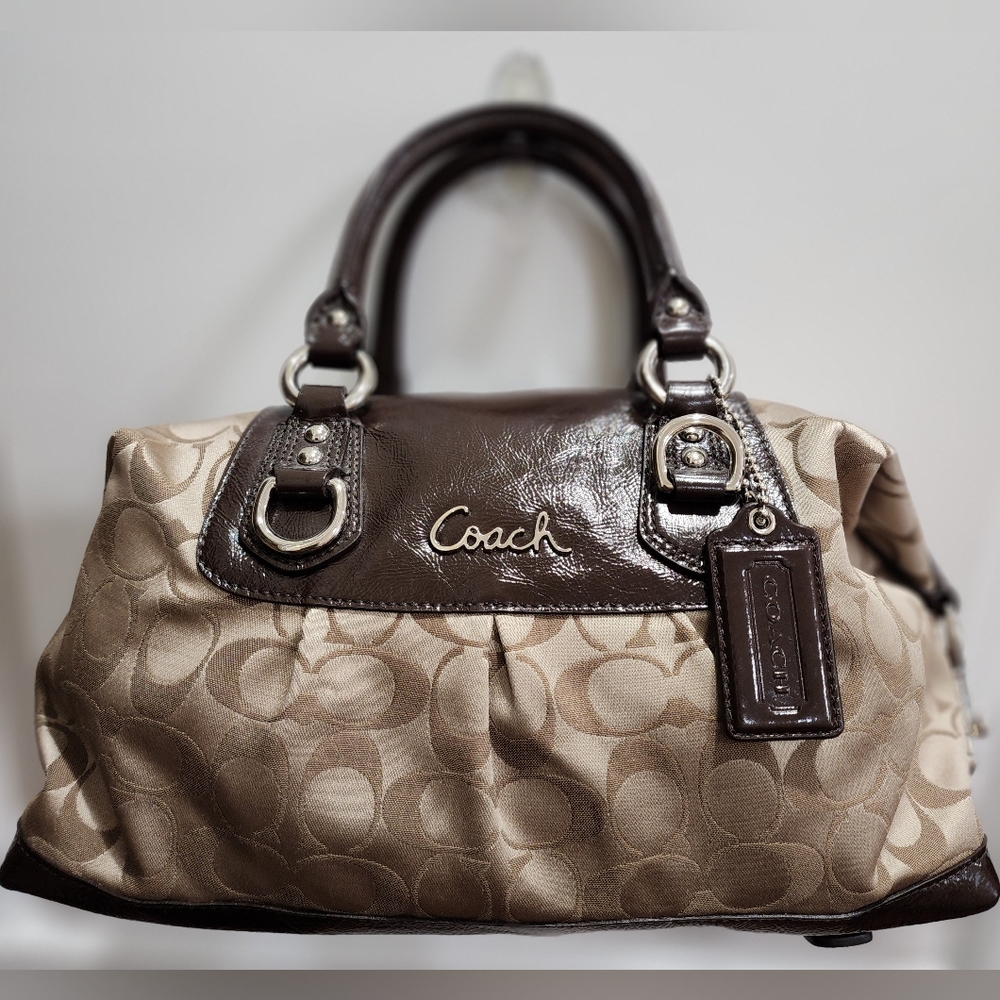 Coach Signature Ashley Satchel